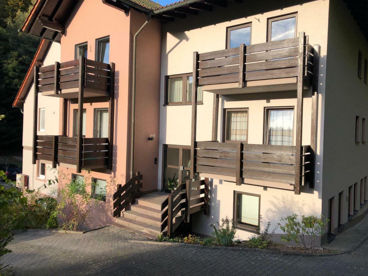 Zum Waldfrieden Hotel Neuhof  Bagian luar foto